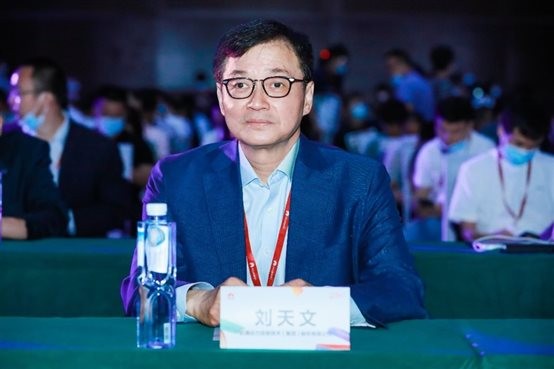 华为云生态峰会丨共创共赢 尊龙集团官网动力携手华为云打造持久价值