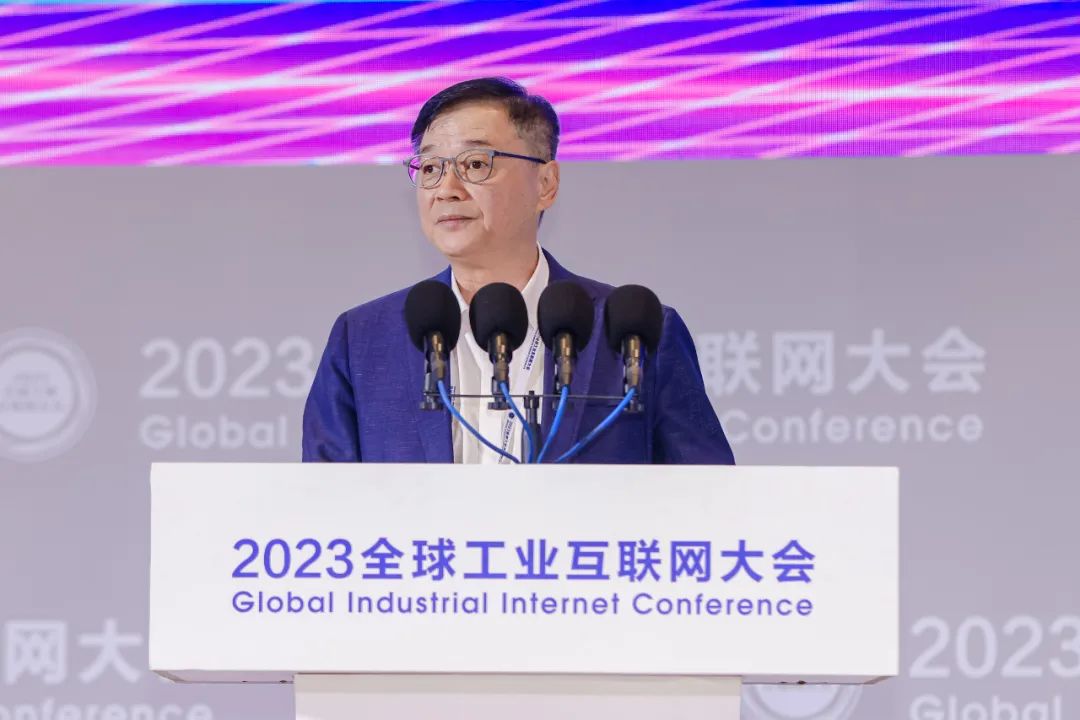 尊龙集团官网动力刘天文：数字尊龙集团官网助力辽宁扎实推动新型工业化